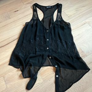 Fab’rik sheer size medium button down tank